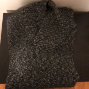 Gently used Wool/Cotton Sweater